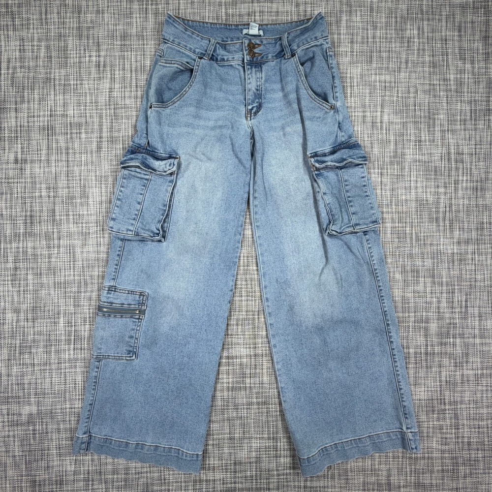 Forever 21 Womens 24 Cargo Jeans Light Wash Wide Leg Stretch Denim Double Button